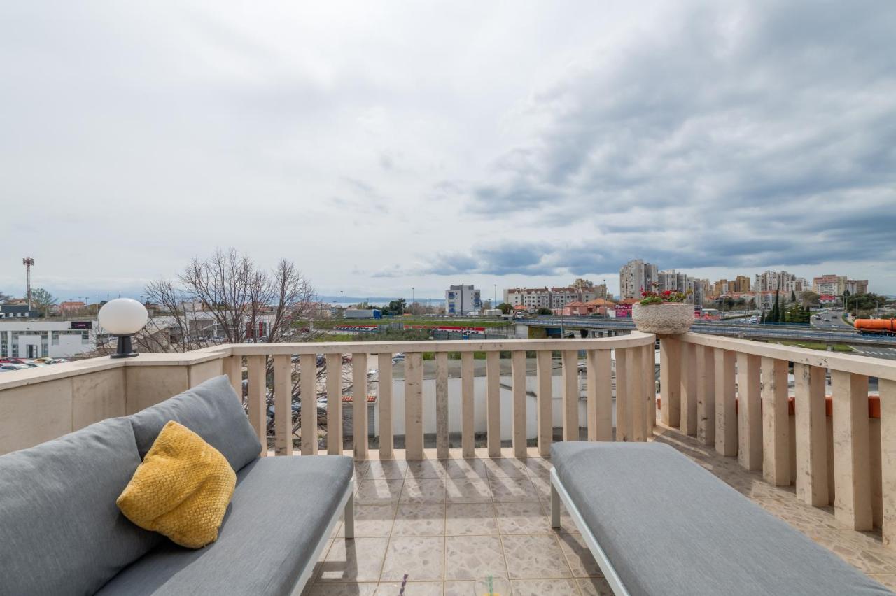 Luxury Galla Apartment